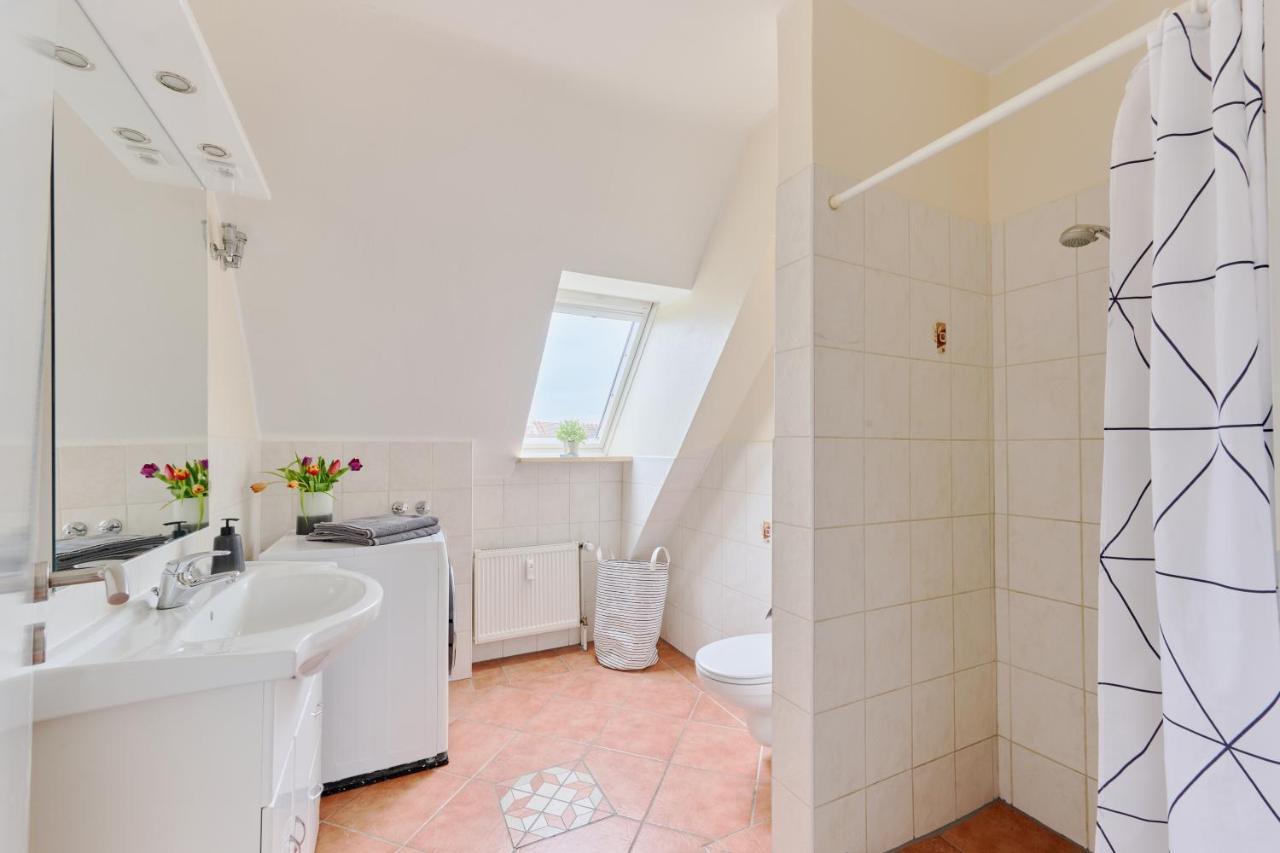 Ferienwohnung Hafennah Moba-Travel Lubeck Ngoại thất bức ảnh